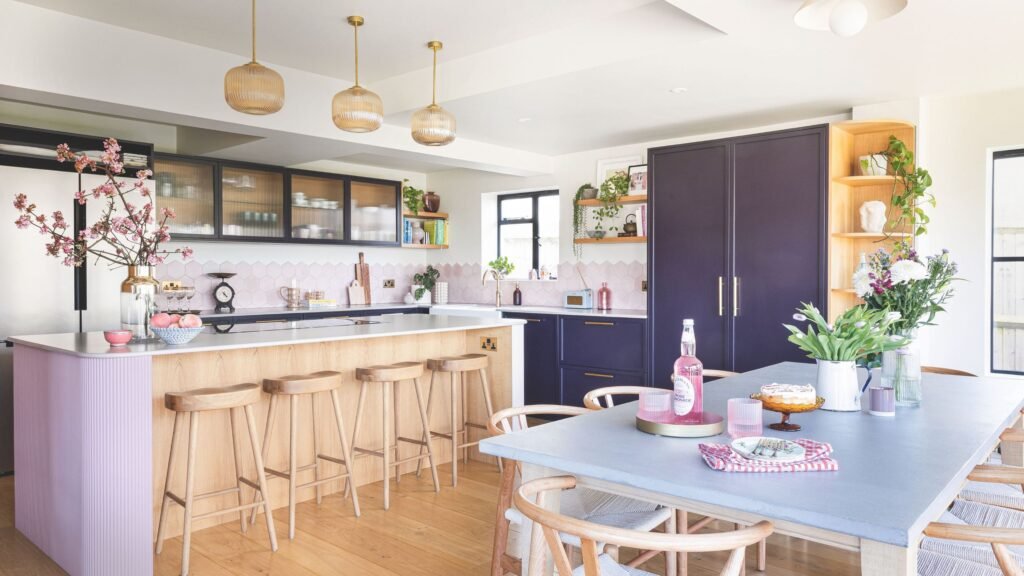 6 Simple Budget Living Hacks for a More Organized Life